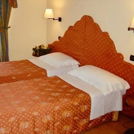 Antica Locanda Il Sole 호텔 카스텔마조레